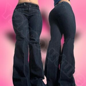 Y2K Flared jeans